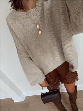 Oversized Crewneck Sweater